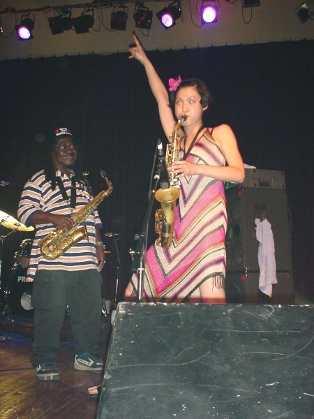 Top Cat Miss Megoo blows Ska
